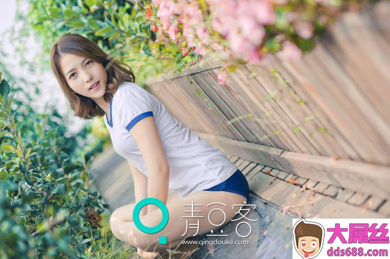 哈拿青豆客QingDouKe高清写真图花园唯美写真图